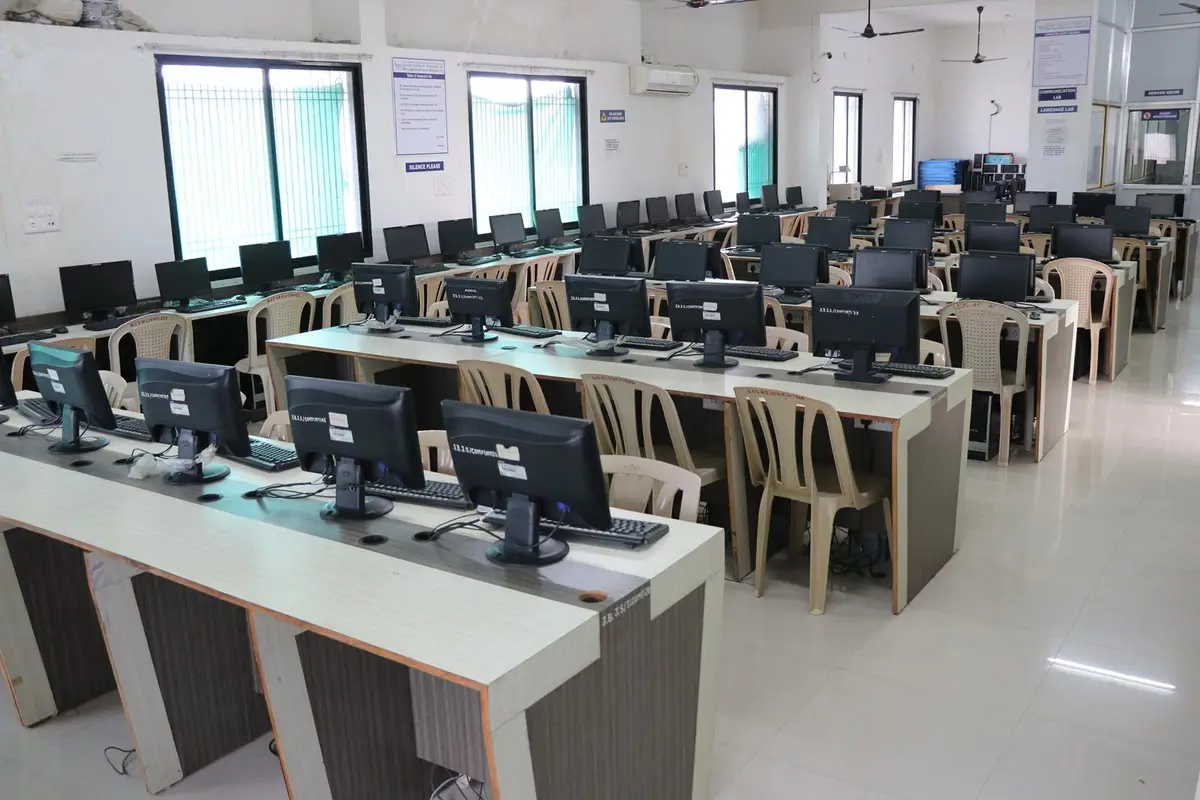 Orange City Institute of Management, Tal. campus photo 6