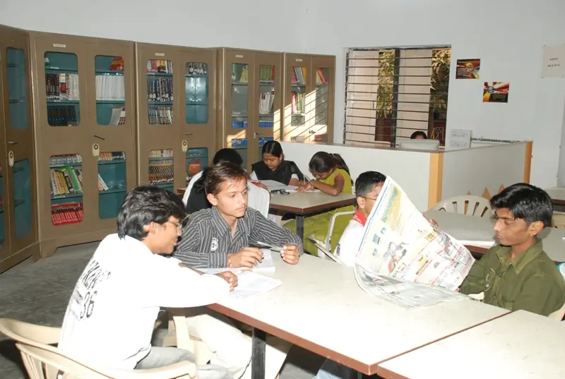 P. D. Pandya Institute of Computer Application: campus photo 8