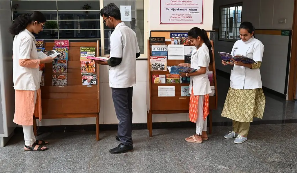 P M Nadagowda Memorial Dental College & Hospital: campus photo 6