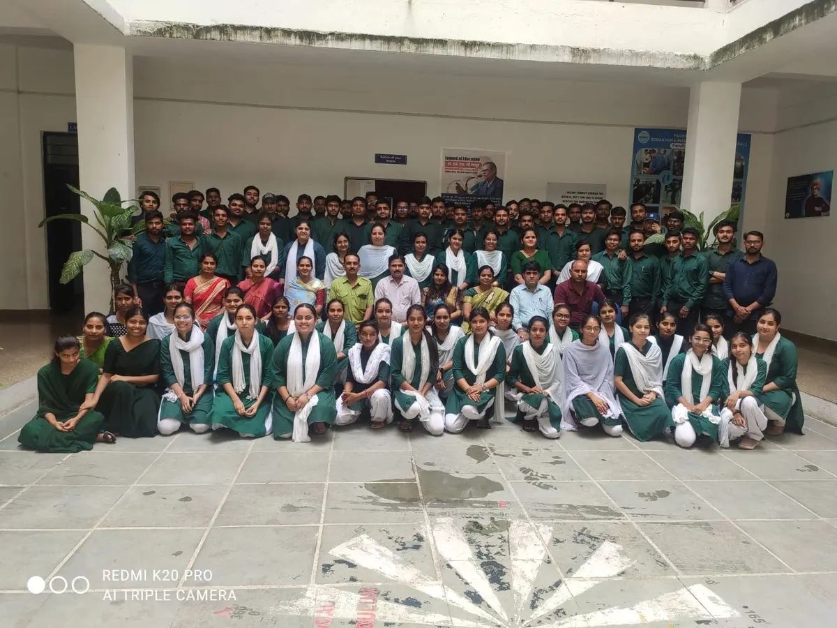 PCTE campus photo 1