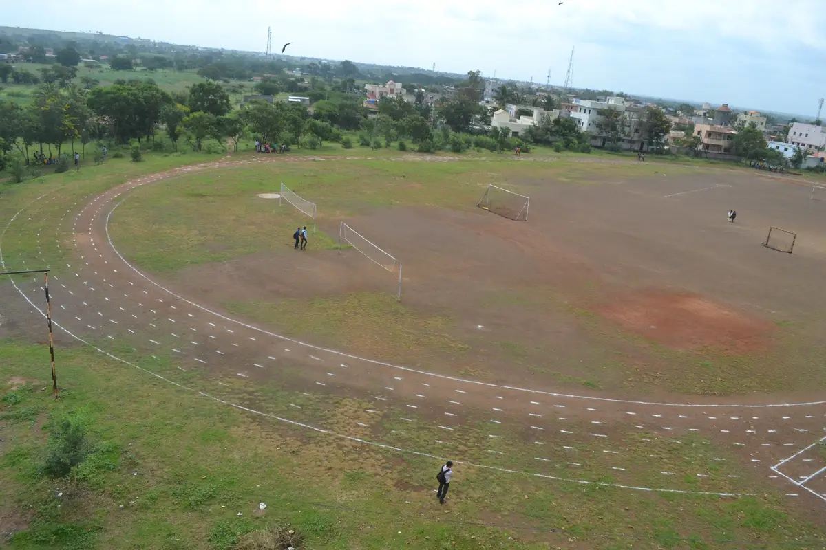 Padmabhushan Vasantraodada Patil Mahavidyalaya, KAVATHE-MAHANKAL: campus photo 5