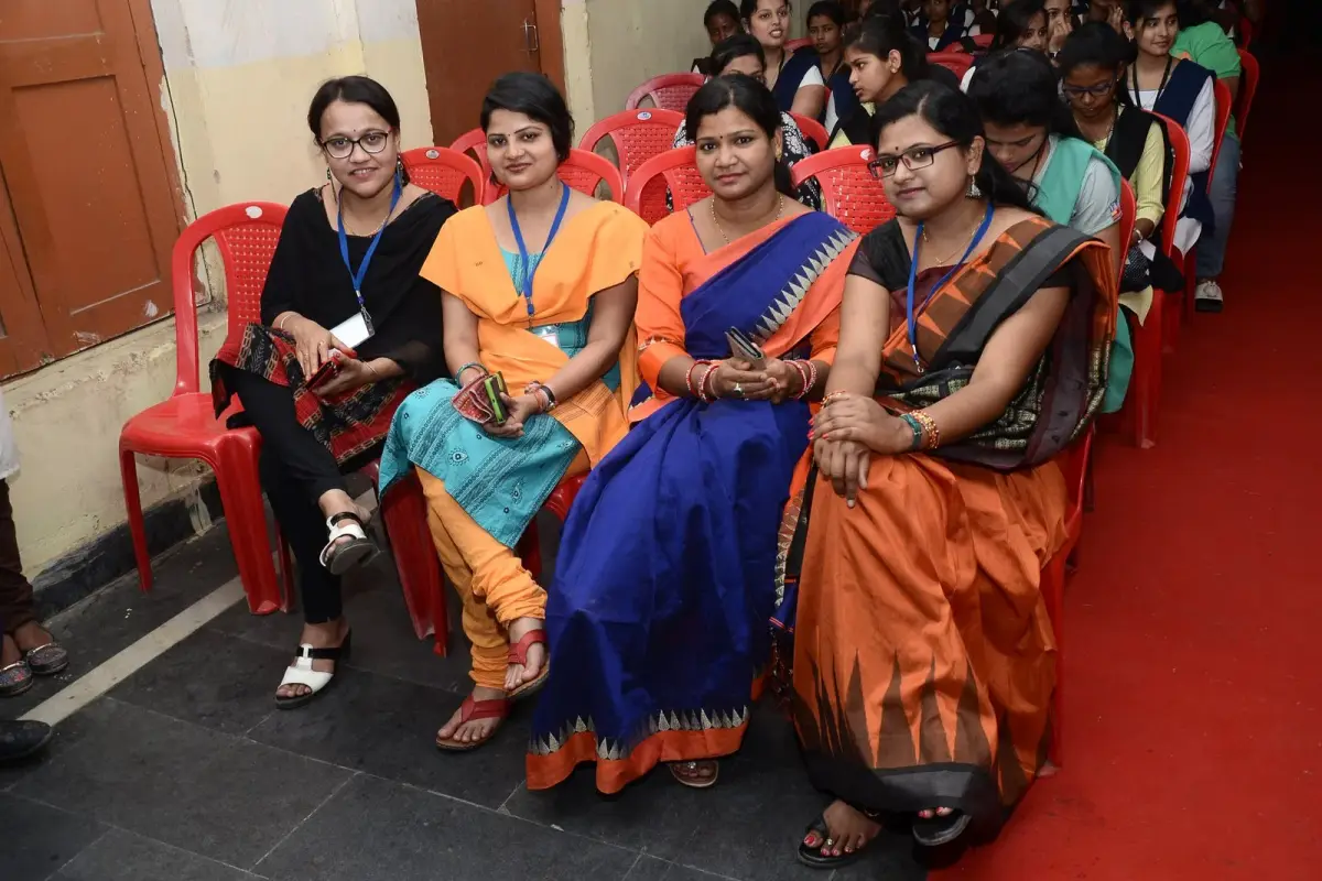 Padmashree Krutartha Acharya Institute of Engineering & Technology, Bergarh: campus photo 3