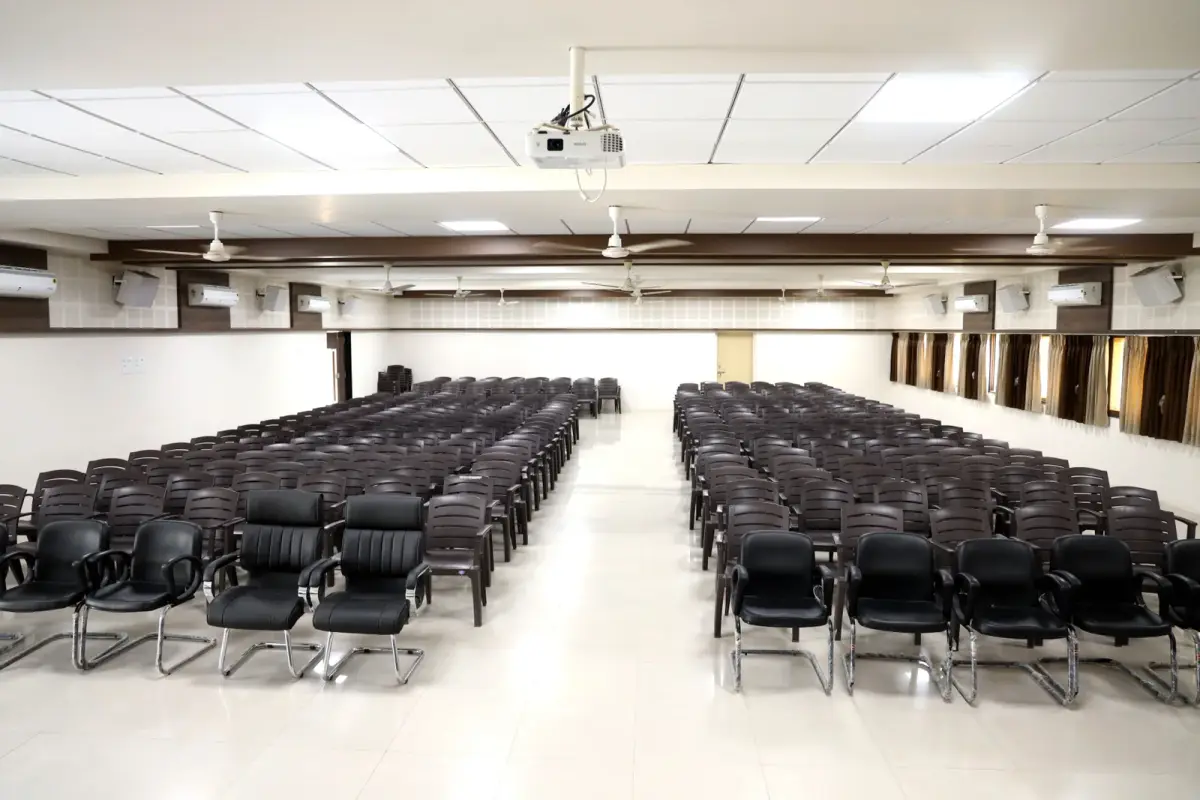 Patel Kelvani Mandal Institute of Tech.& B.Ed.-Junagadh: campus photo 1