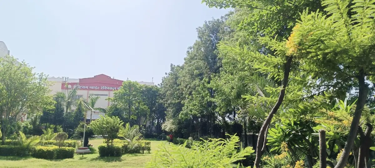 Pentium Point College of Pharmacy: campus photo 1