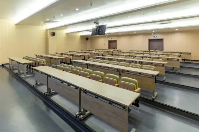 Pinnacle School of Commerce and Management campus photo 3
