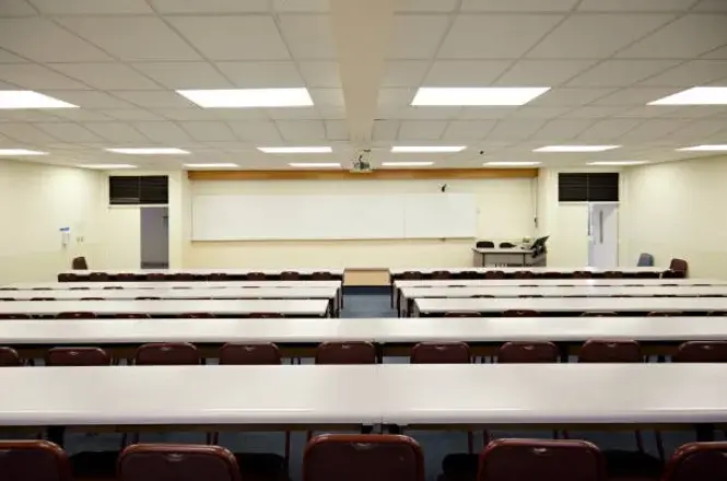 Pinnacle School of Commerce and Management campus photo 1