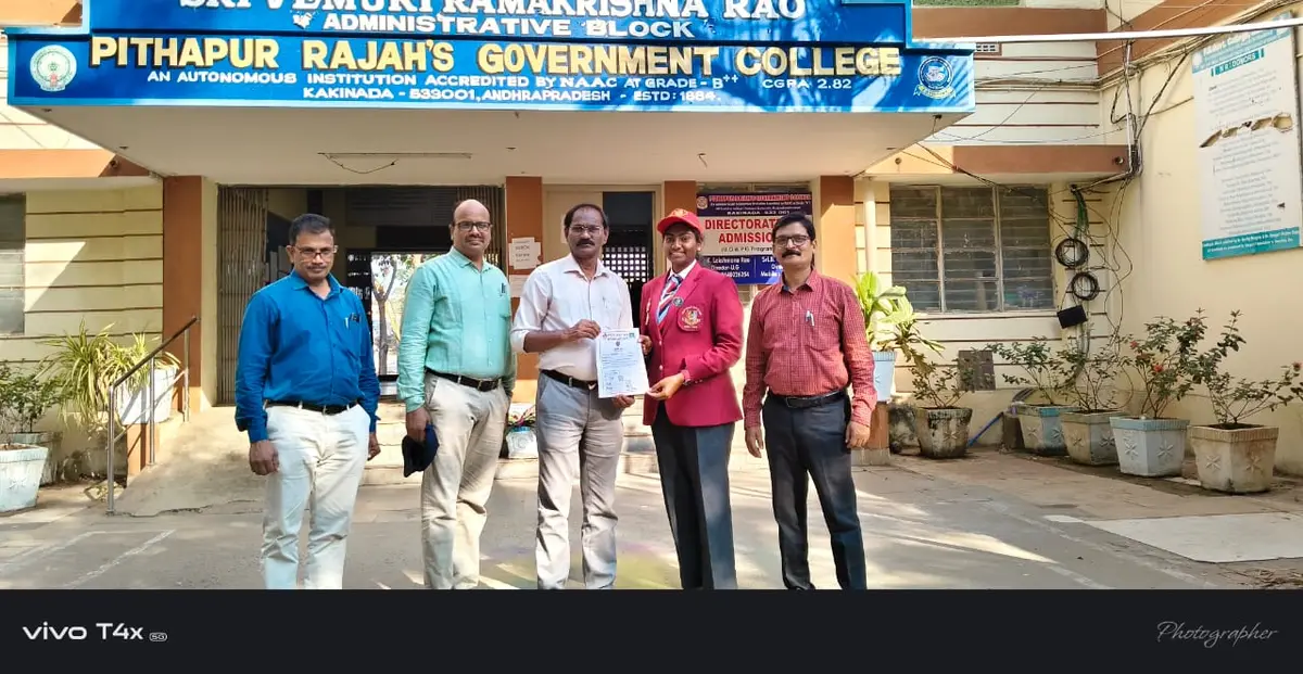 Pithapur Rajah's Government College (Autonomous): campus photo 6