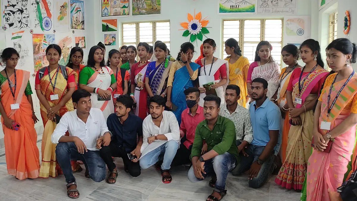 Plassey College: campus photo 2
