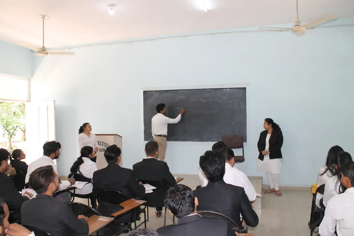 Prakashdeep Law College: campus photo 2