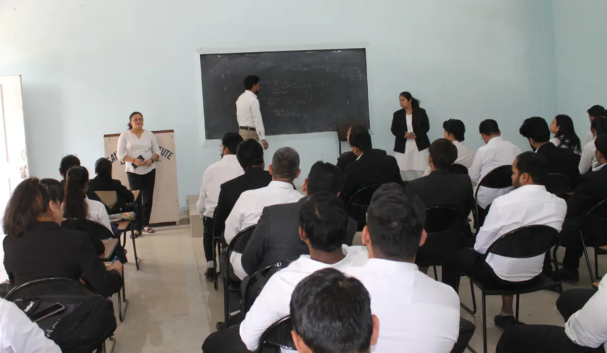 Prakashdeep Law College: campus photo 5