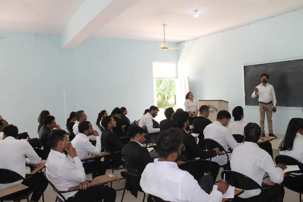 Prakashdeep Law College: campus photo 1