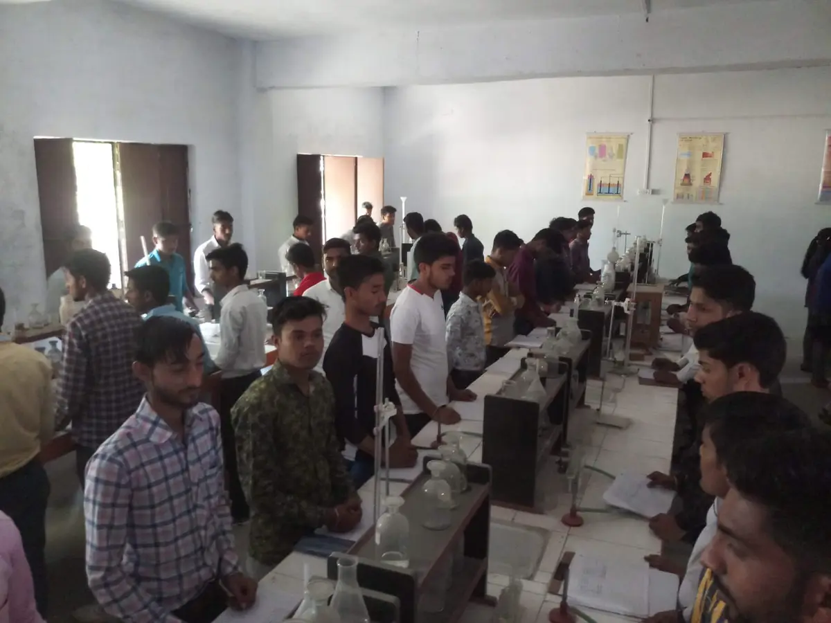Pt Vasudev Tiwari Kanya Mahavidyalaya: campus photo 2