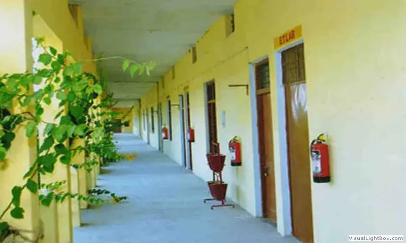 Pujya Bhaurao Devras Mahavidyalaya: campus photo 3