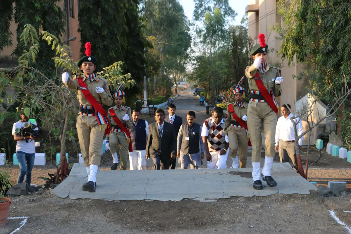 Pune District Education Association's, Annasaheb Waghire College of Arts, Science & Commerce: campus photo 3