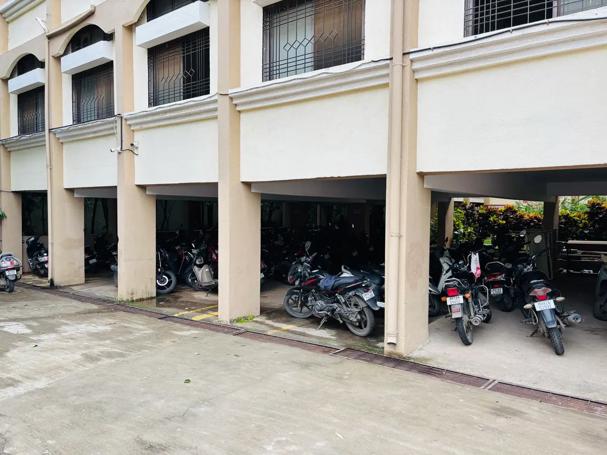 Pune District Education Association's College of Ayurved & Research Centre, Akurdi: campus photo 2