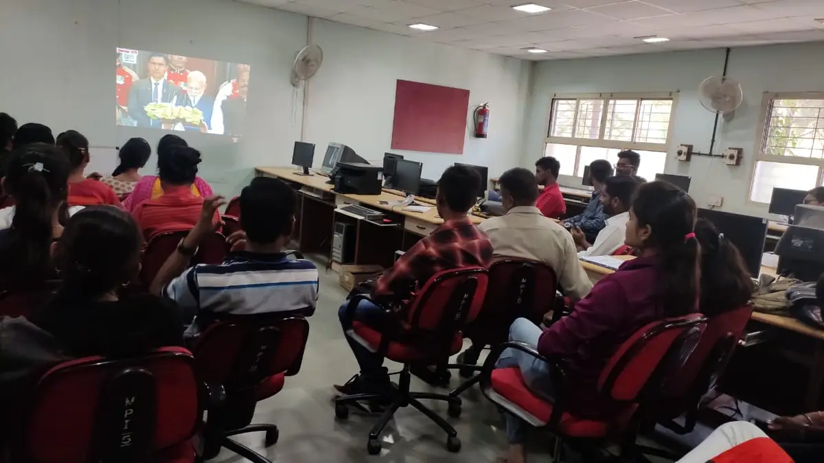 Pune District Education Association's Mahatma Phule Institute of Management and Computer Studies: campus photo 1