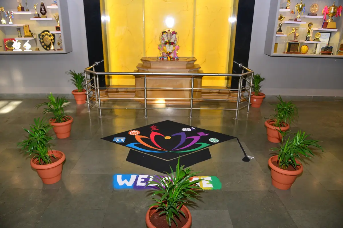 Pune Vidyarthi Griha?s College of Engineering and Technology: campus photo 5