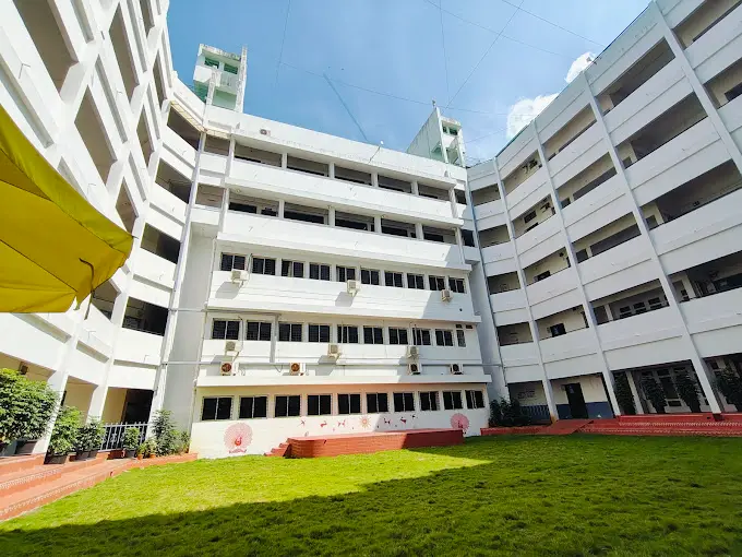 Pune Vidyarthi Griha?s College of Engineering and Technology: campus photo 7