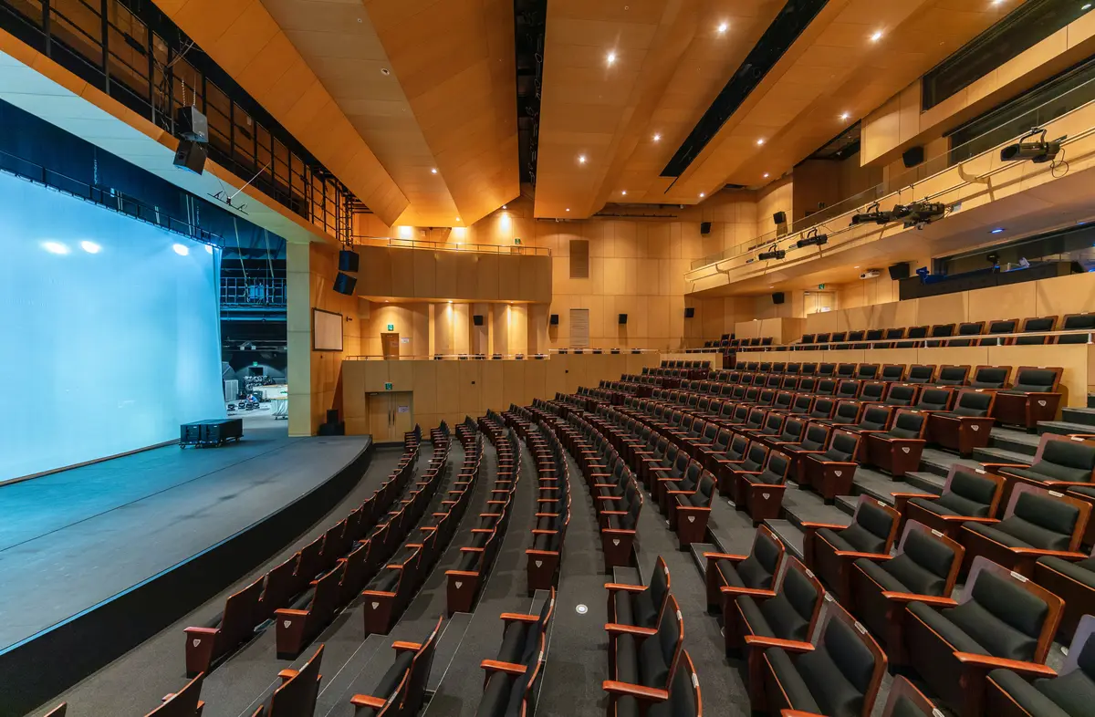 PEC campus photo 2