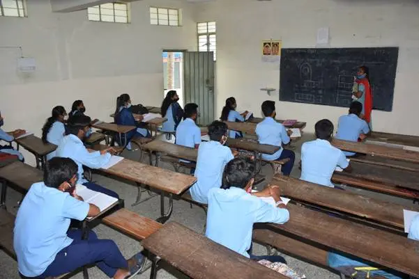 R E S Polytechnic Bangalore: campus photo 7