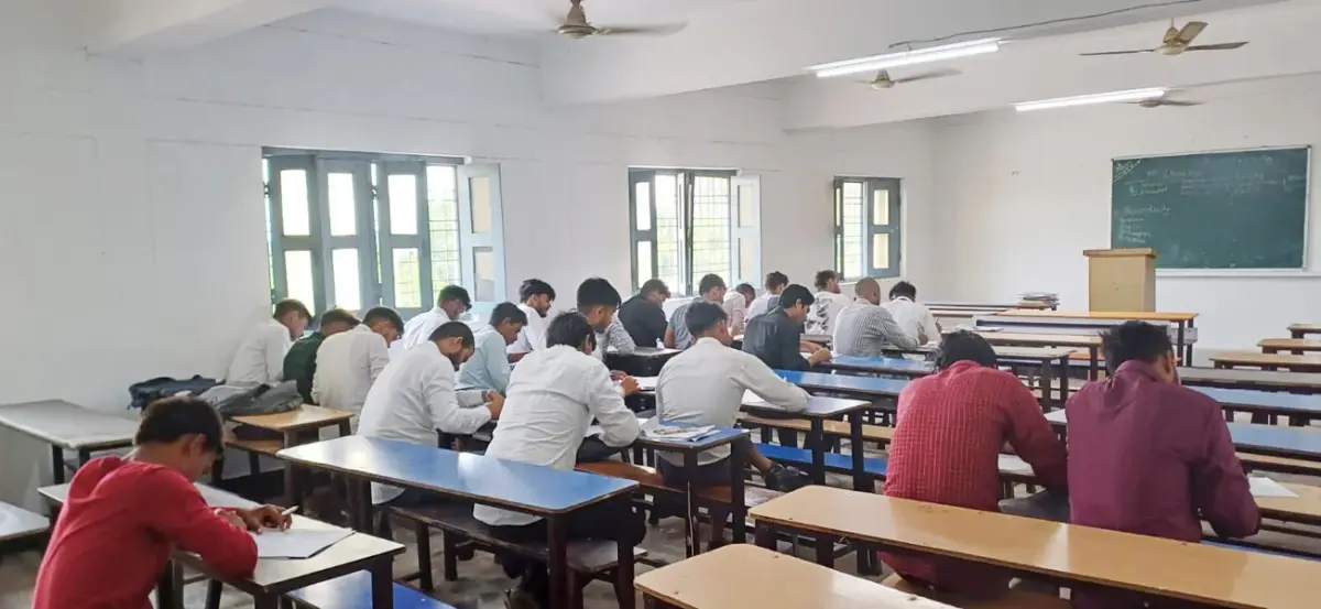 R K Pharmacy College campus photo 4