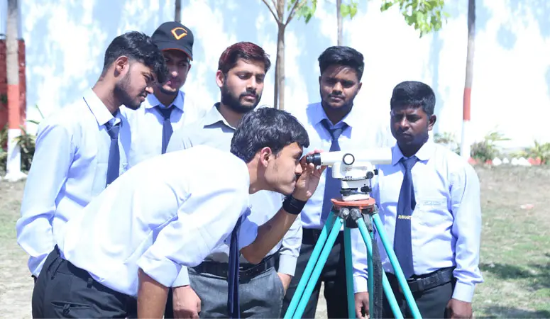 R L Polytechnic College: campus photo 2