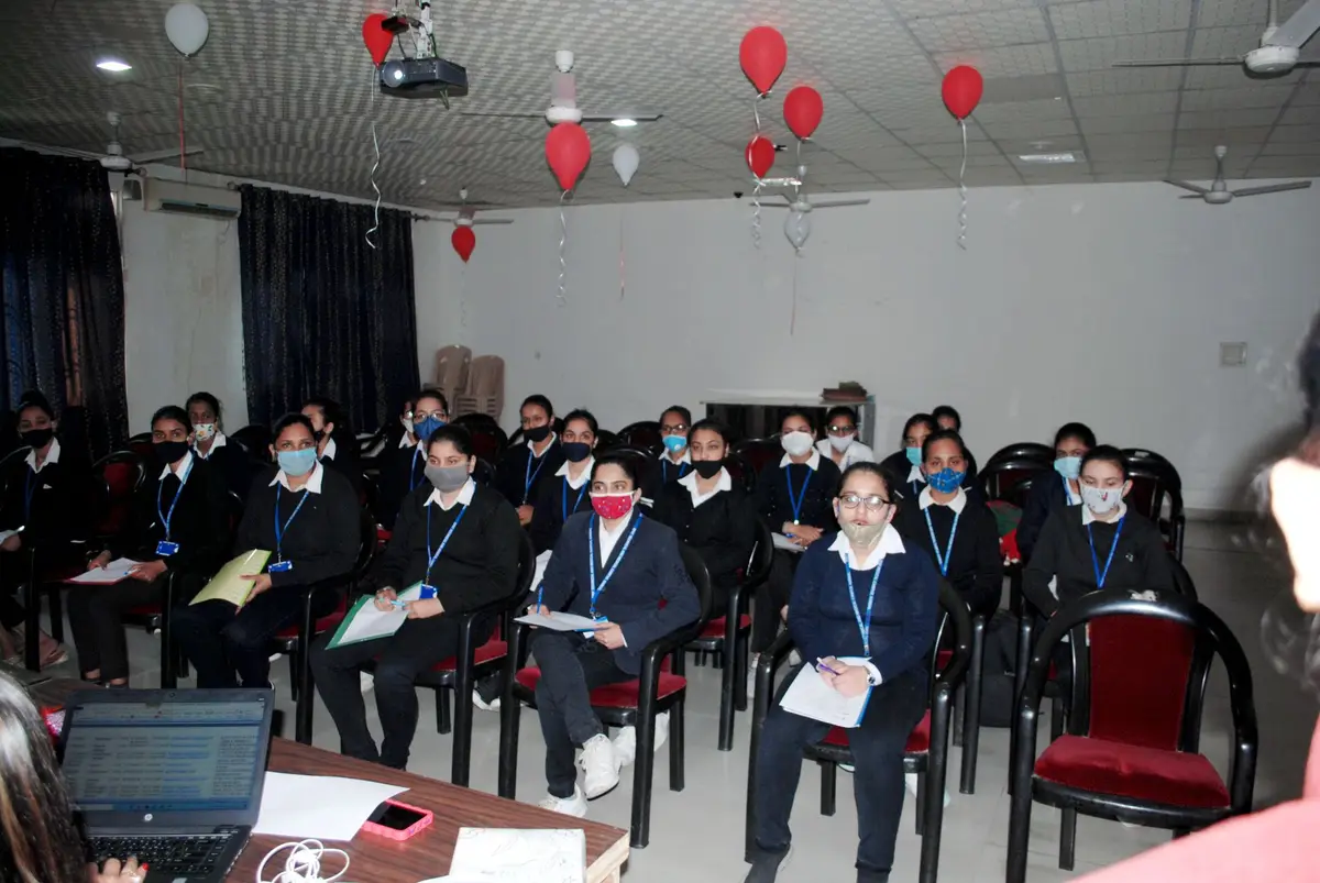 R.P. Indraprastha Institute of Medical Sciences campus photo 2