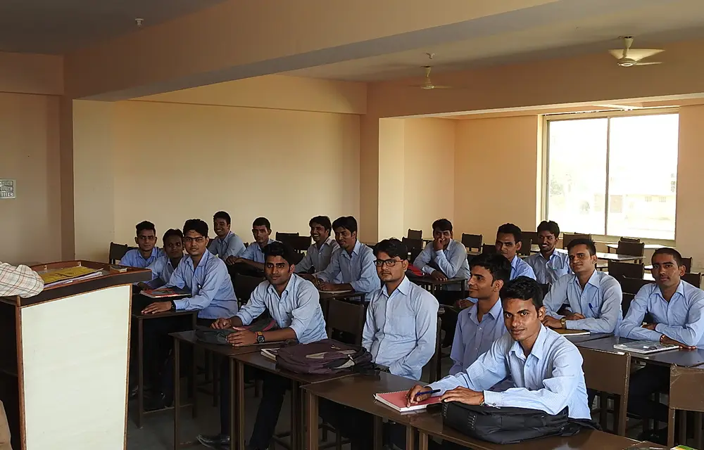 R R College of Nursing: campus photo 4