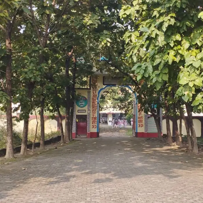 Radha Mohan Kishan Mazdoor Mahavidyalaya, Niyamatpur: campus photo 3