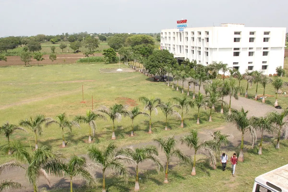 Radheya Charitable Trusts Dinesh Bembade College of Pharmacy: campus photo 1