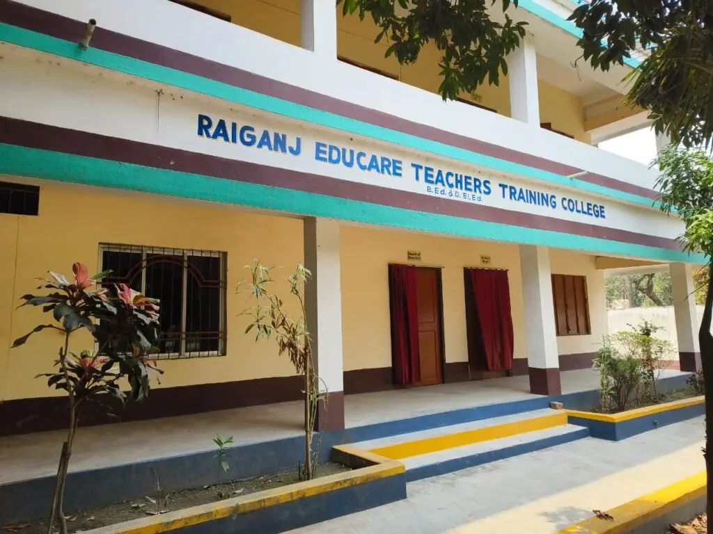 Raiganj Educare Teachers Training College: campus photo 1