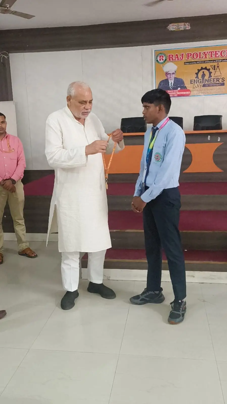 Raj Polytechnic Siswa Babatpur Varanasi: campus photo 3