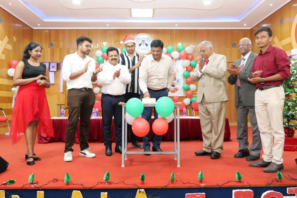 Raja Rajeswari Dental College & Hospital campus photo 7
