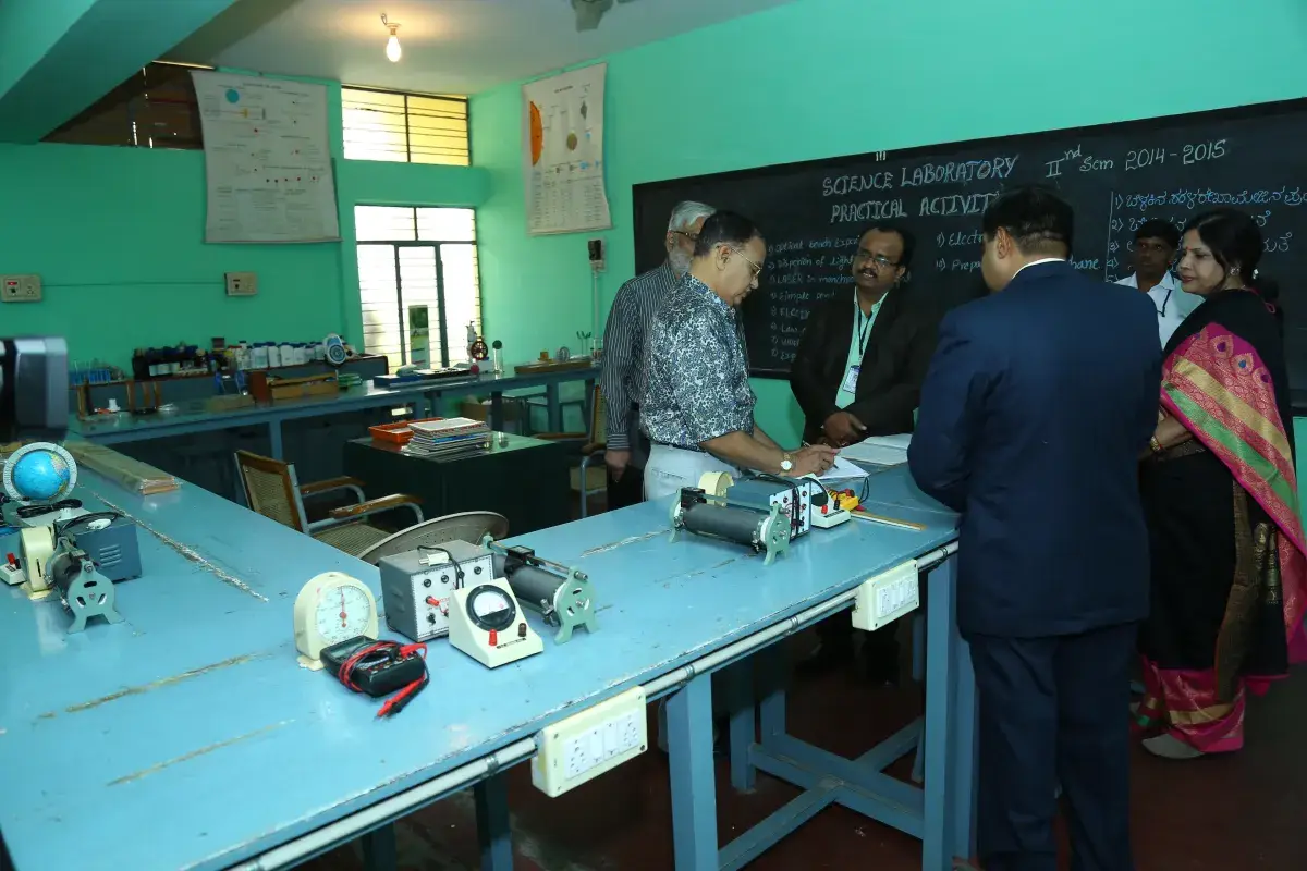 Rajajinagar College of Education, K.T.S. V Sangha, 10th Main Vth Block: campus photo 5