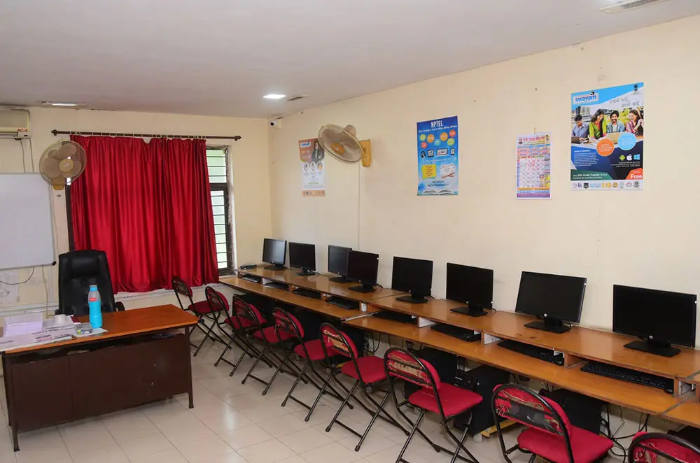 Rajarshi Shahu Institute of Management: campus photo 7