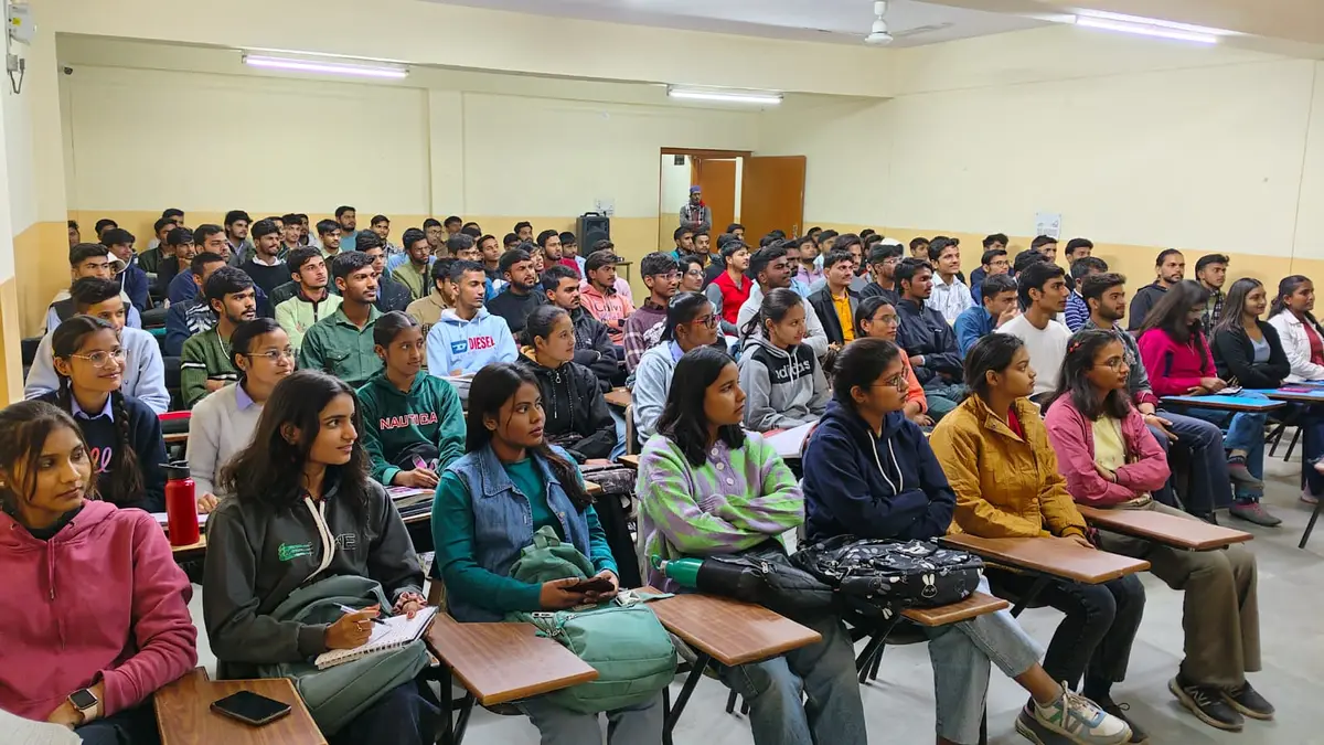 Rajasthan Swayat Shasan Mahavidyalaya: campus photo 8