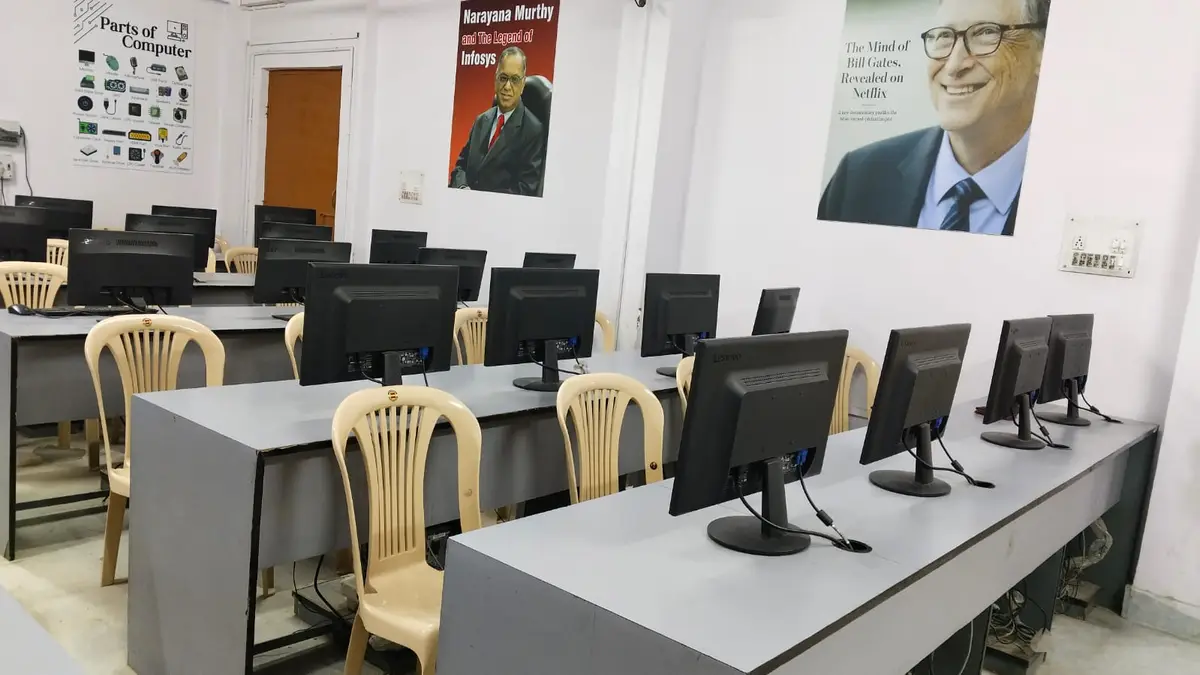 Rajasthan Swayat Shasan Mahavidyalaya: campus photo 6