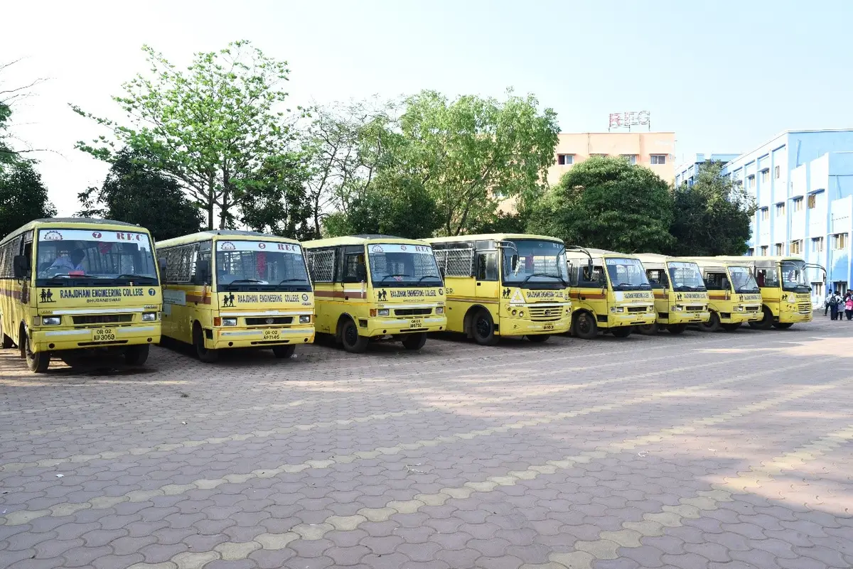 Rajdhani College of Science Technology and Management: campus photo 4
