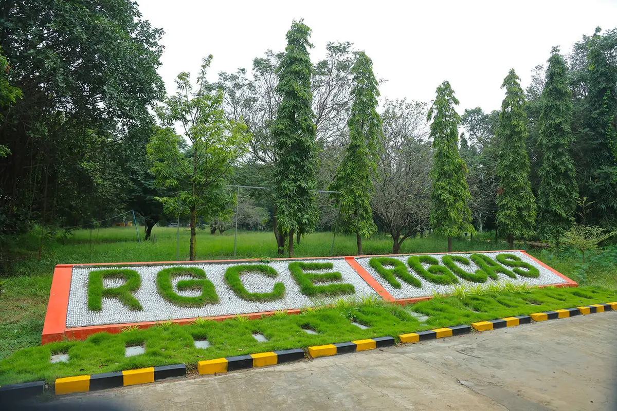 Rajiv Gandhi College of Engineering: campus photo 2