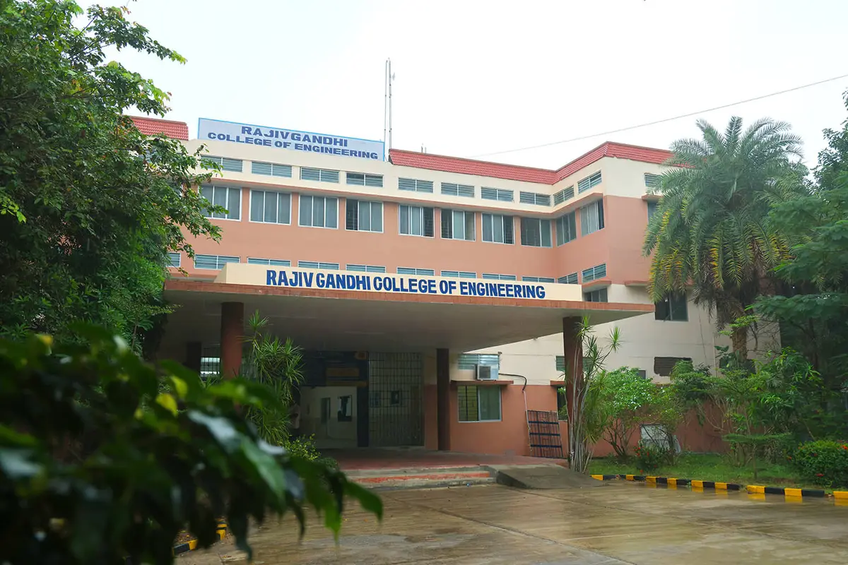 Rajiv Gandhi College of Engineering: campus photo 6