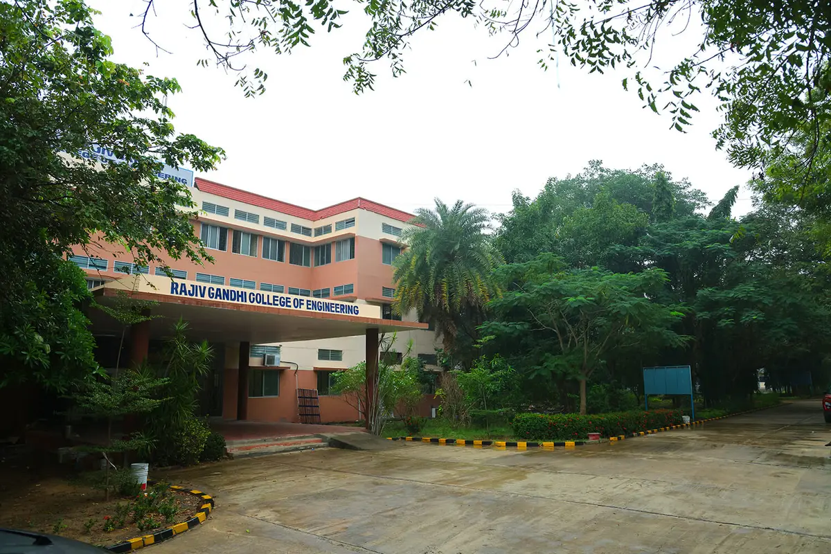 Rajiv Gandhi College of Engineering: campus photo 5