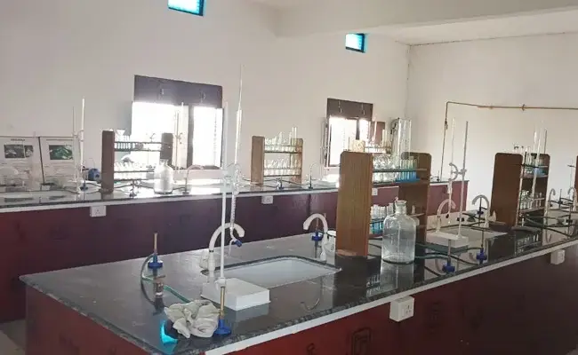 Ram Awadh Singh Mahavidhyalay Piparidih Mau: campus photo 1