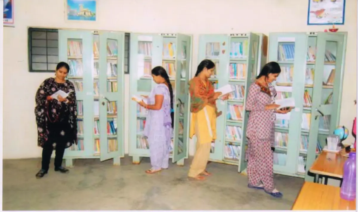 RAvishankar Teachers Training Inst.: campus photo 4