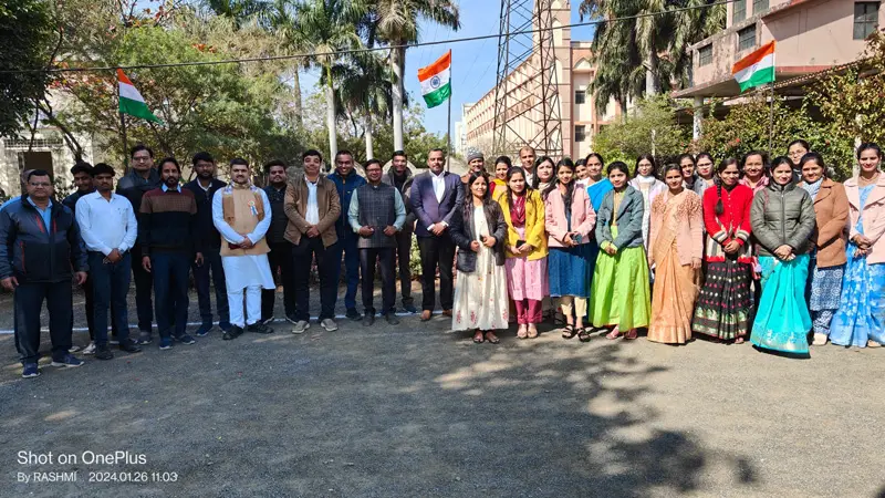 RAvishankar Teachers Training Inst.: campus photo 2