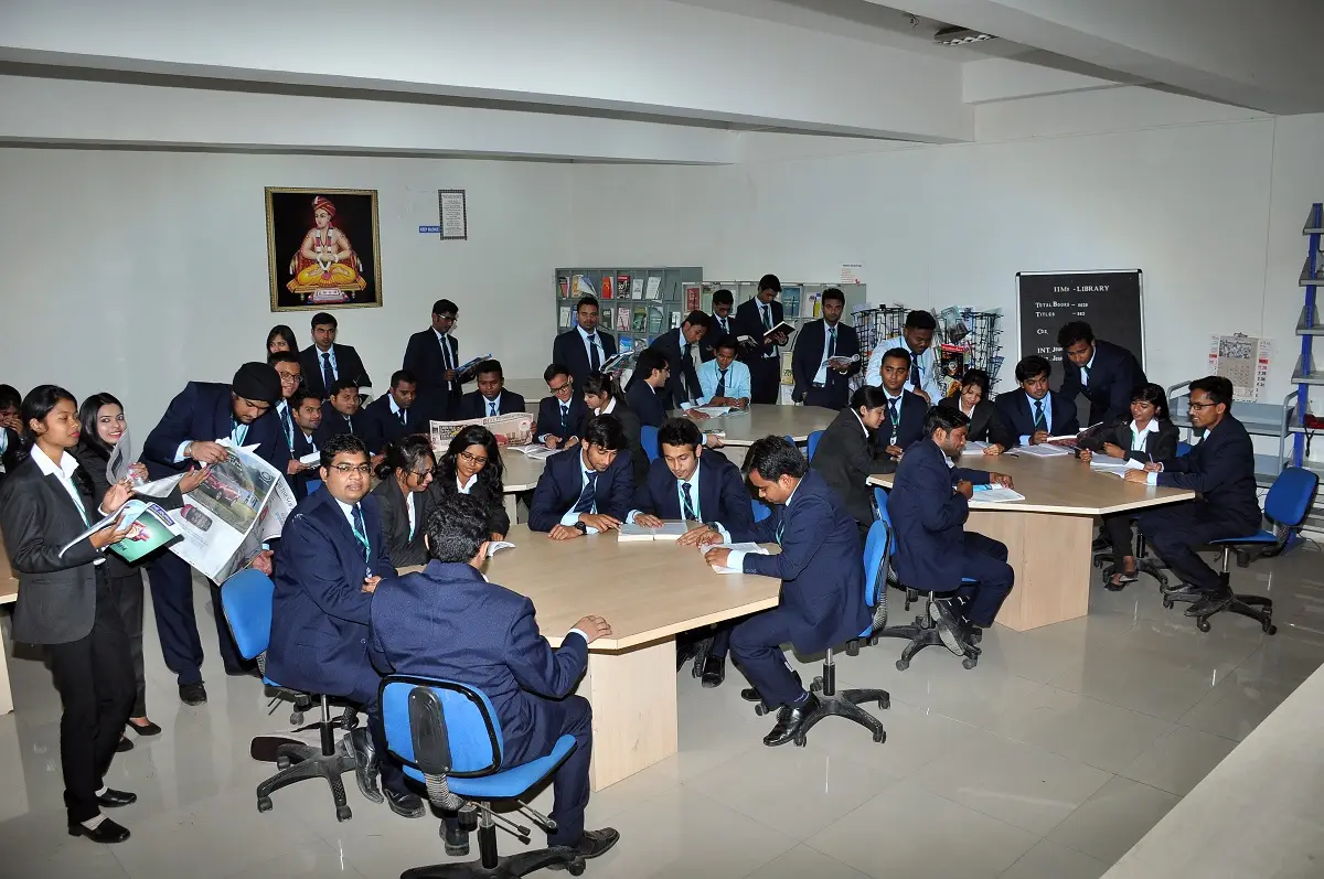R.B.Mundada College of Arts-Commerce and Science: campus photo 2