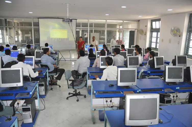 Rewa Engineering College: campus photo 4