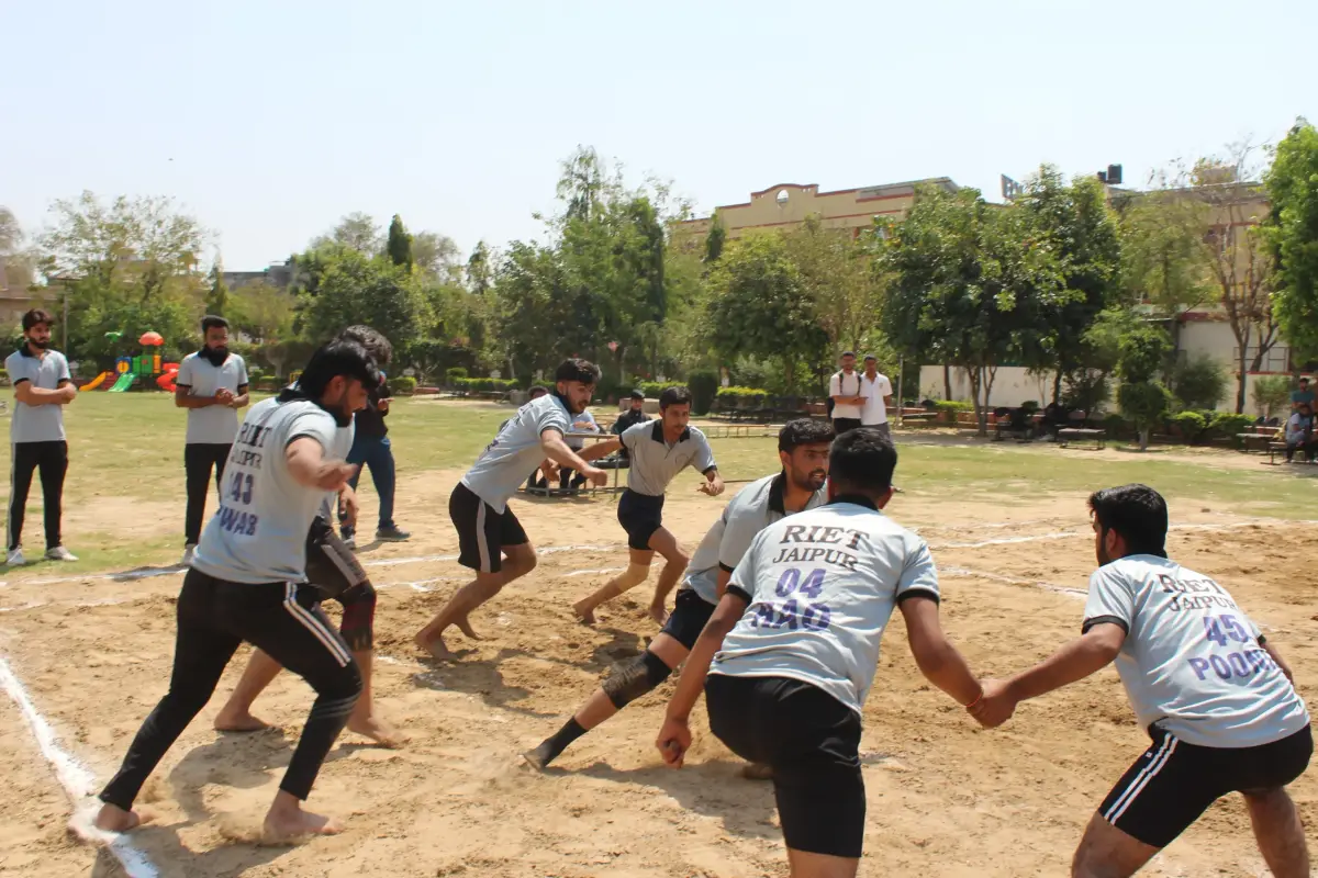 RIET campus photo 7