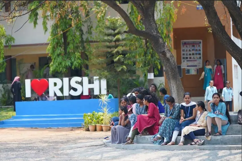 Rishi UBR Womens College: campus photo 5