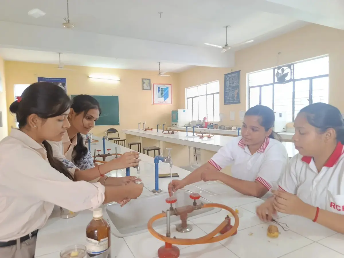 Roorkee College of Pharmacy: campus photo 3