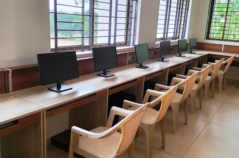 S.A. Manvi Law College, Gadag.: campus photo 8